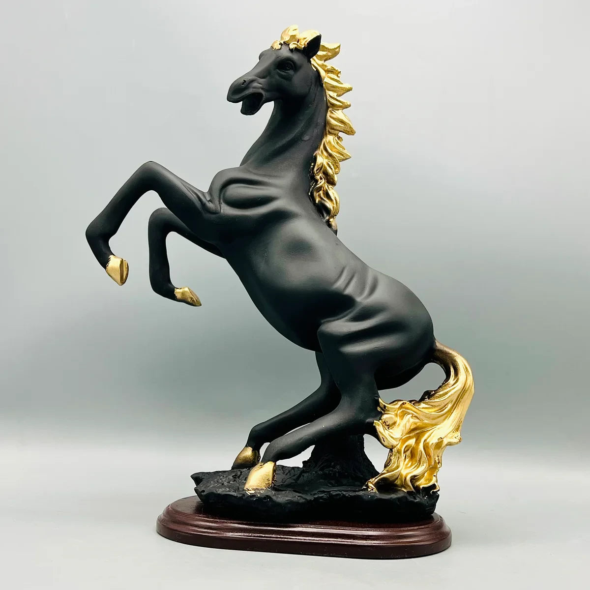 Majestic Stallion Decor Statue