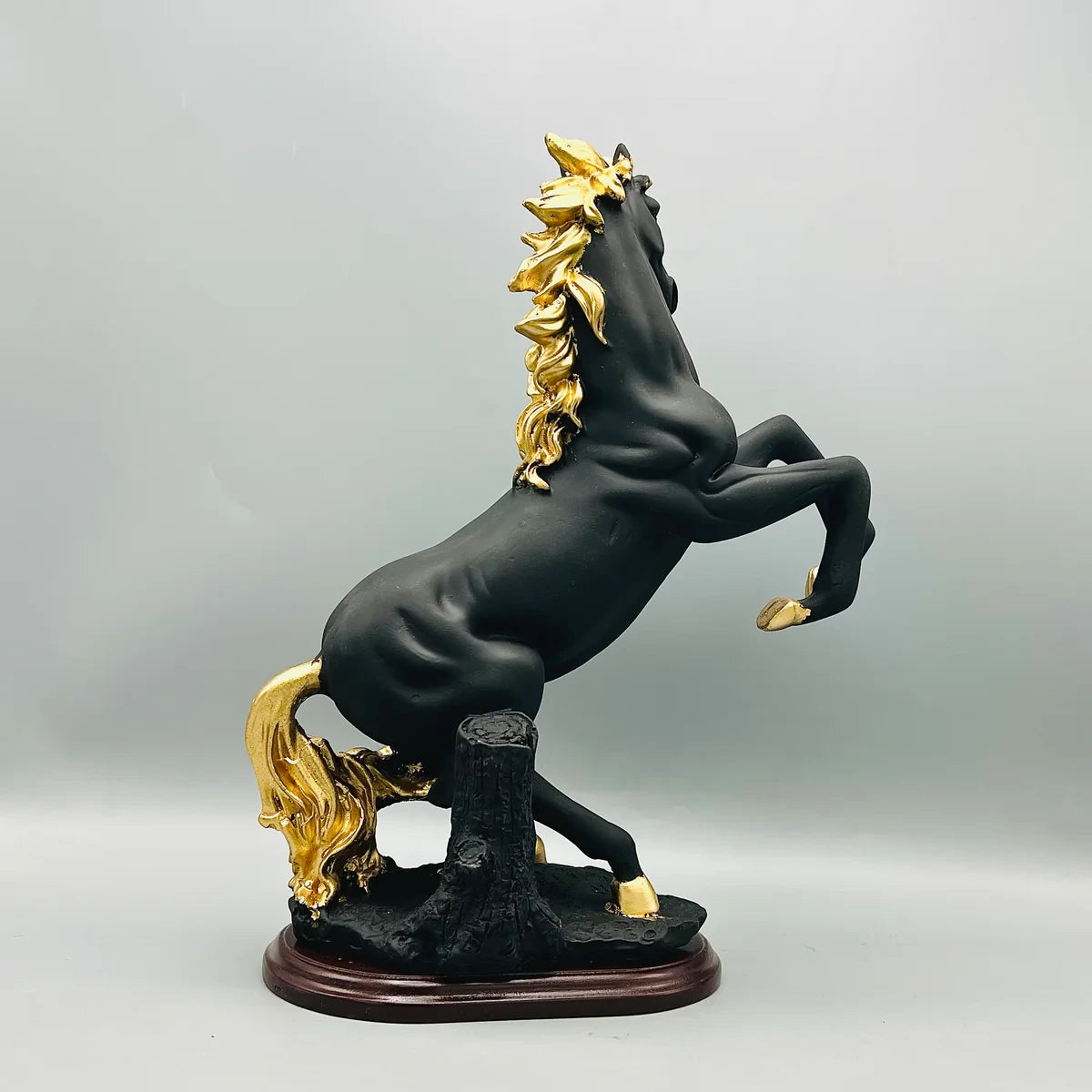 Majestic Stallion Decor Statue